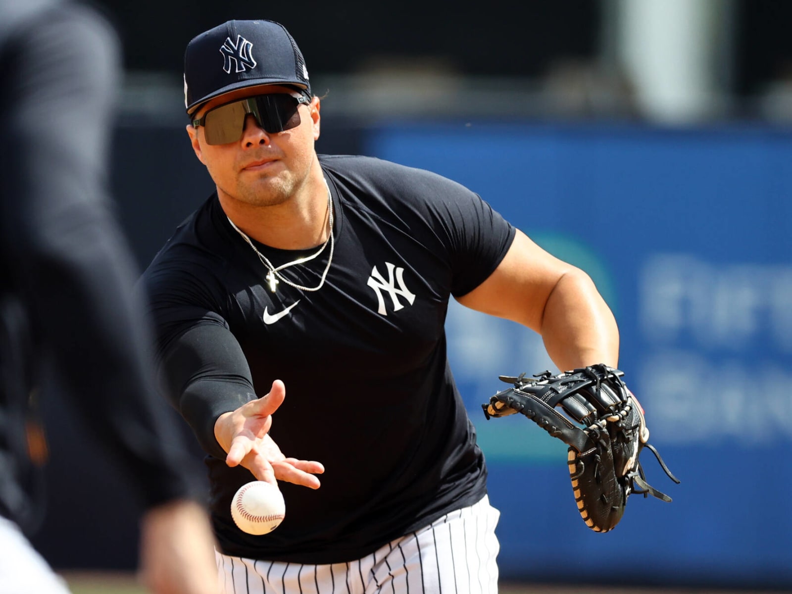 Behind Luke Voit's late homer, Yankees survive latest brush with  bullpenning - The Athletic