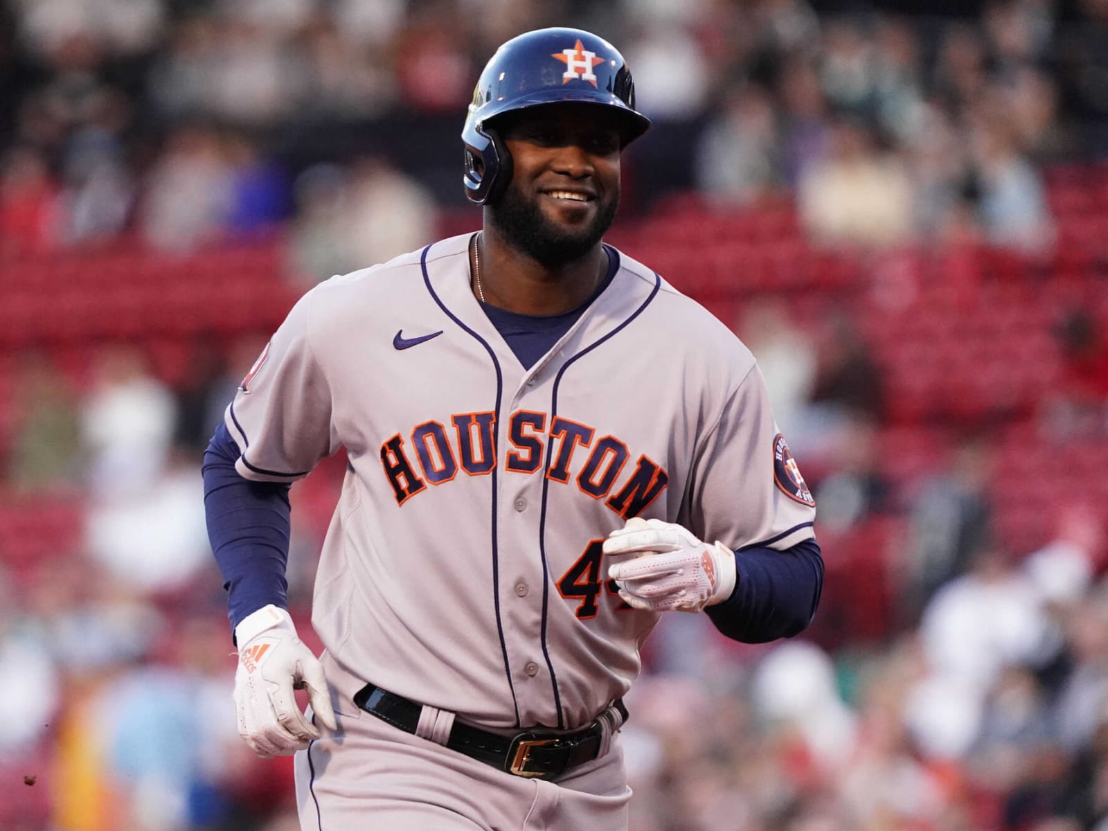 Yordan Alvarez Unanimously Wins 2019 American League Rookie Of The