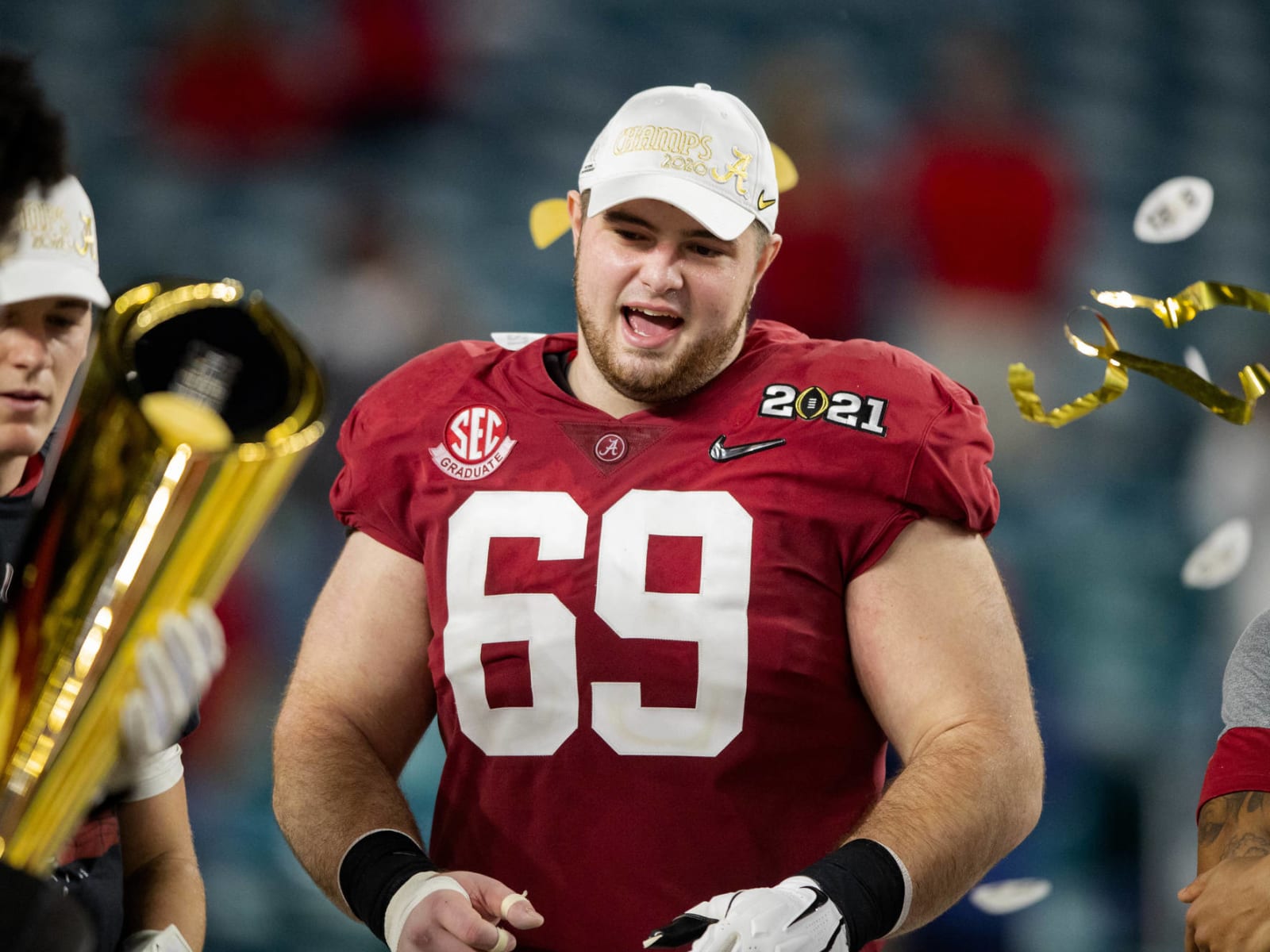 Breaking Down the Eagles Selecting C Landon Dickerson