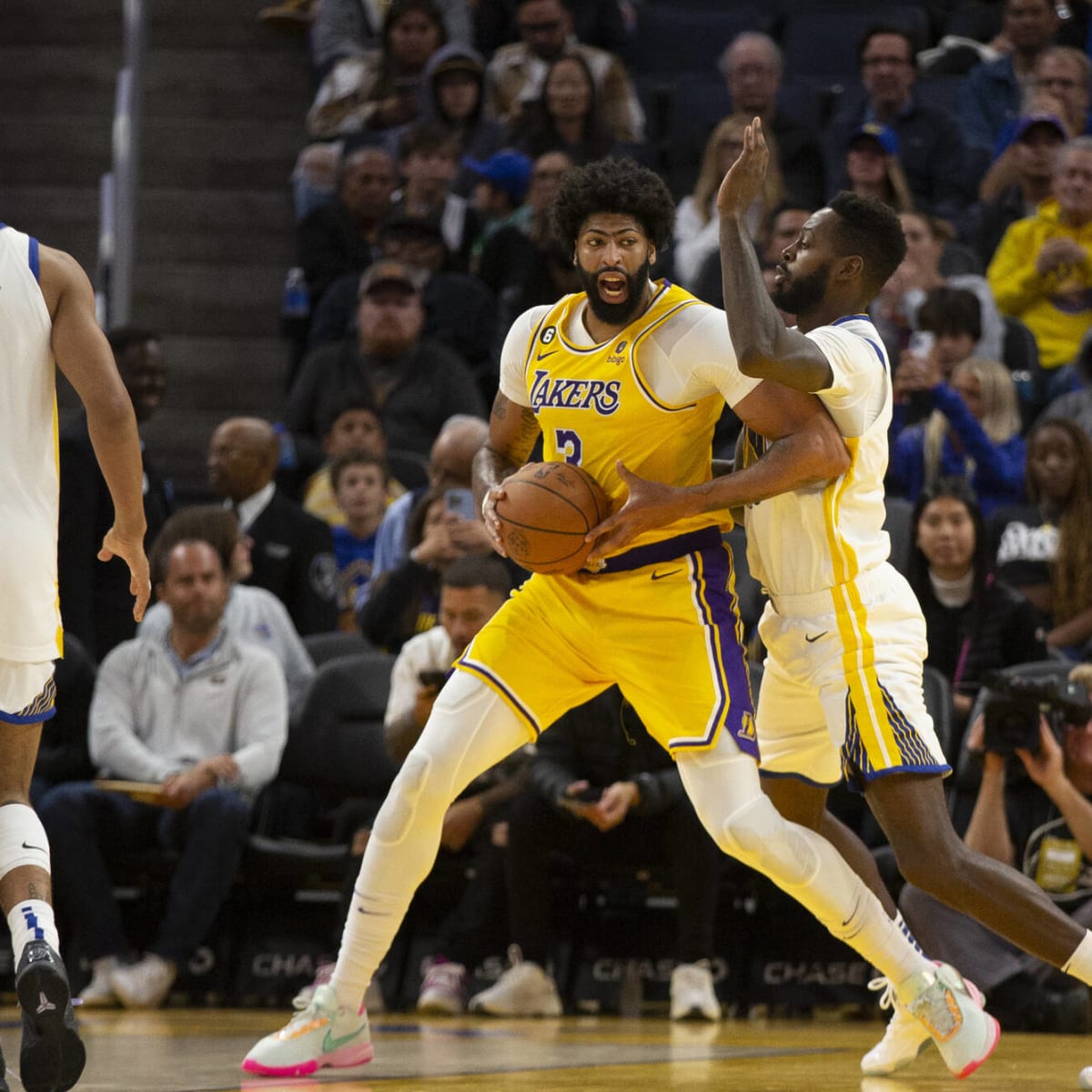 Game recap: Lakers finish strong to beat Warriors in Game 1 - Los