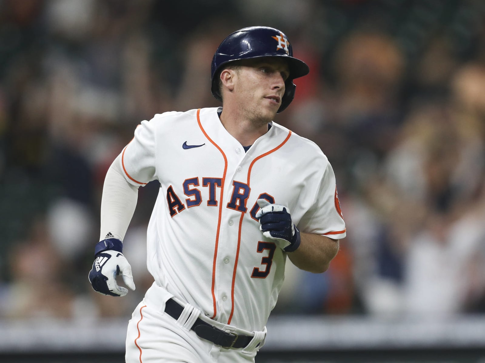 Indians acquire OF Straw from Astros for RHP Maton