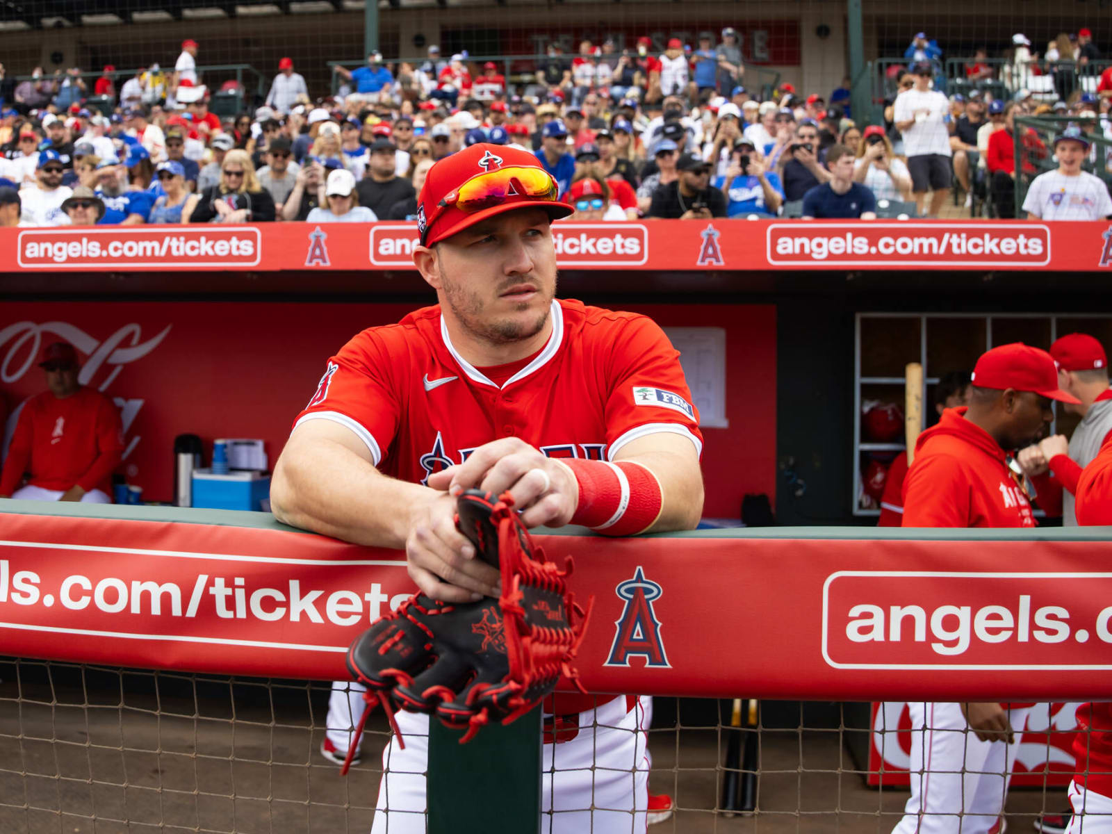 Mike Trout responds to fans who think he should demand a trade