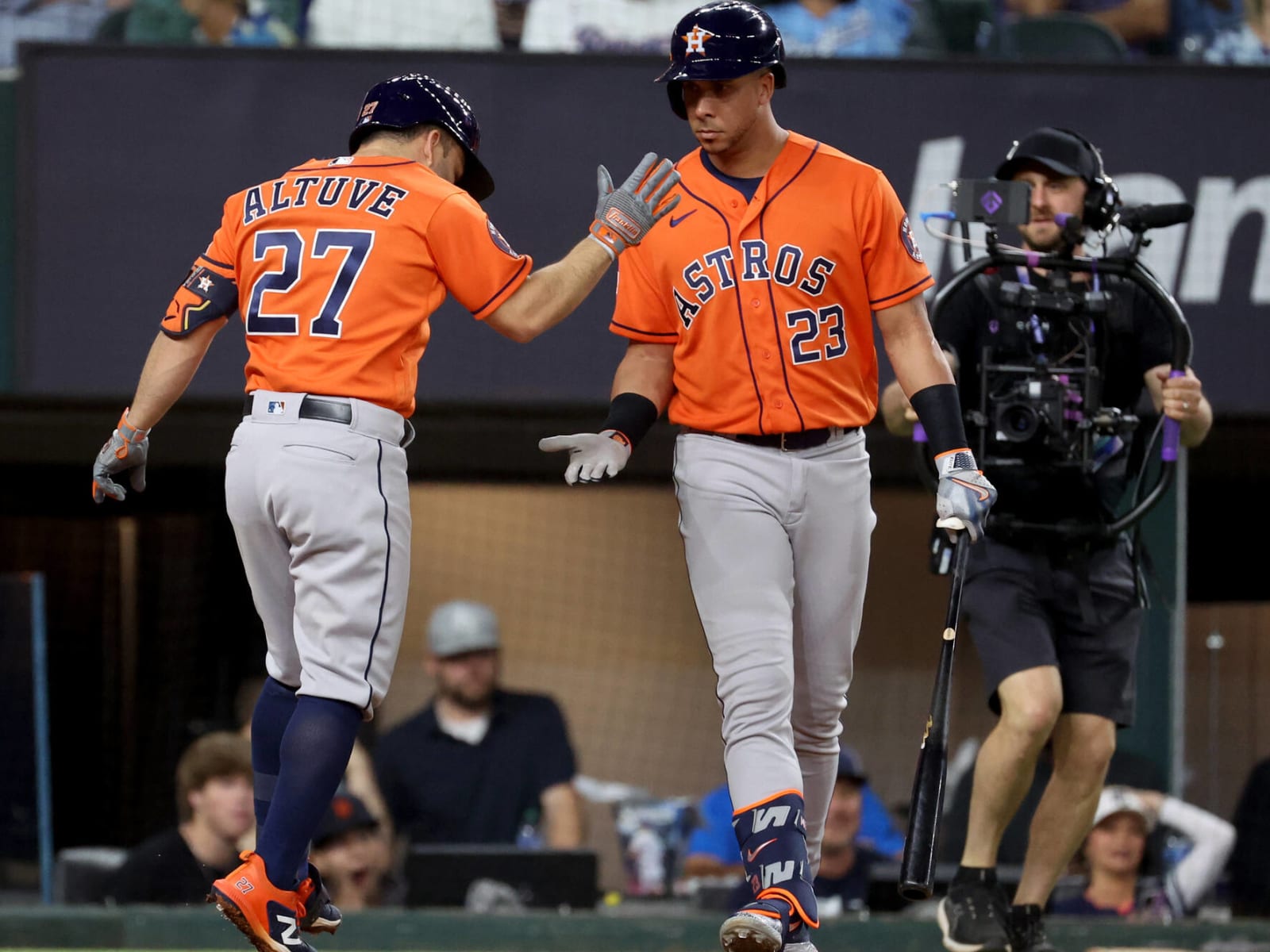 Justin Verlander signs $180m seven-year deal with Detroit Tigers