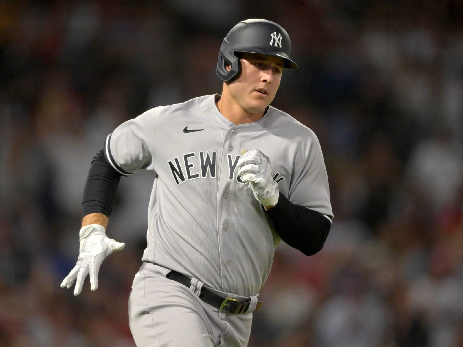 Yankees reportedly re-sign Anthony Rizzo to two-year, $40 million deal