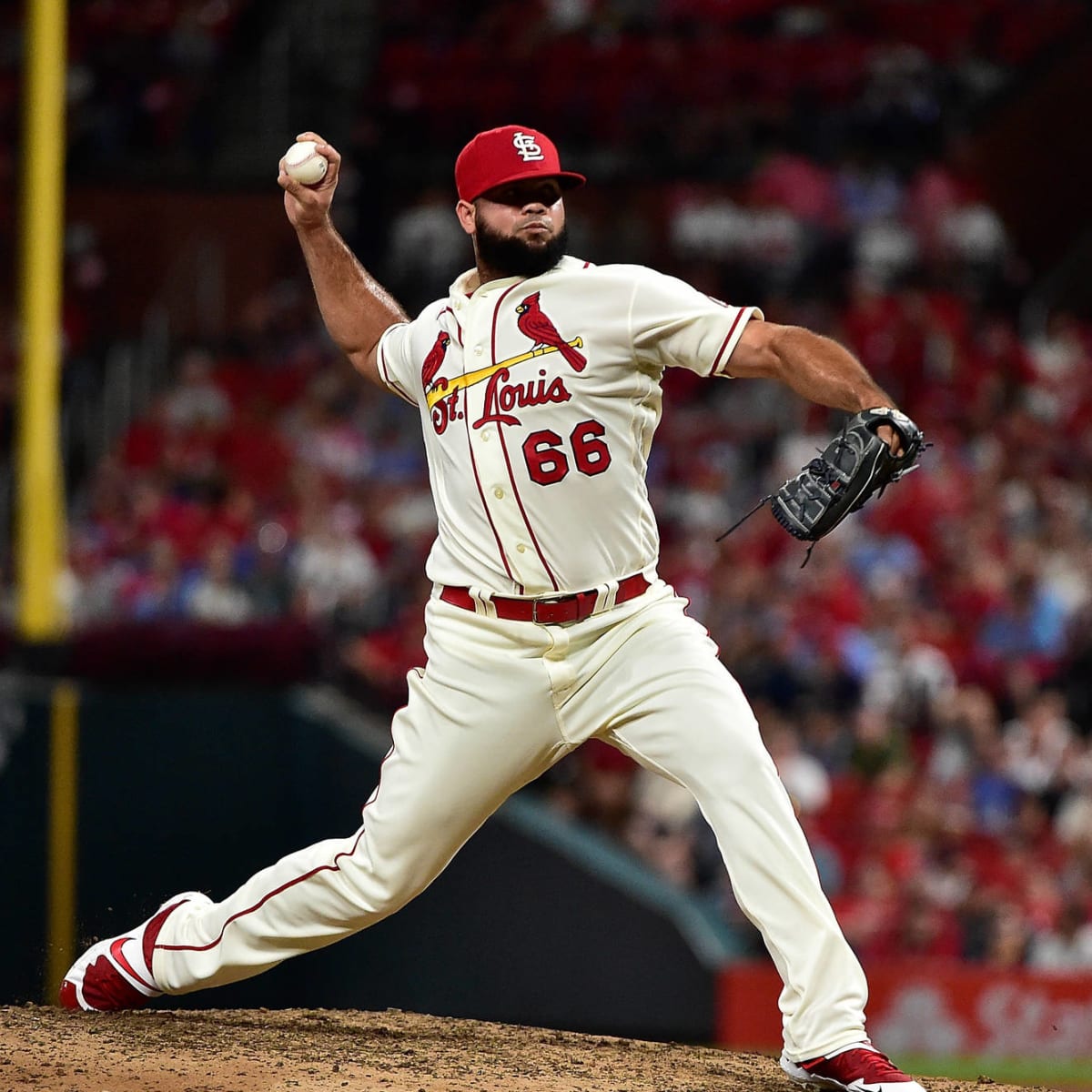 Former Cardinals reliever Luis García signs two-year deal with Padres  Midwest News - Bally Sports