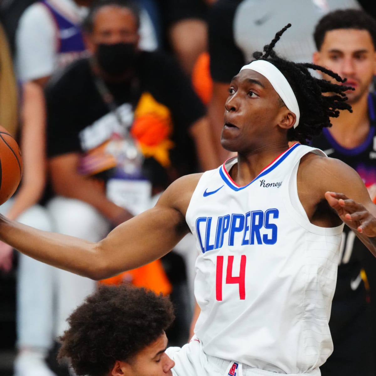mitchell-robinson-terance-mann-kenyon-martin-jr-receive-salary-guarantees-yardbarker