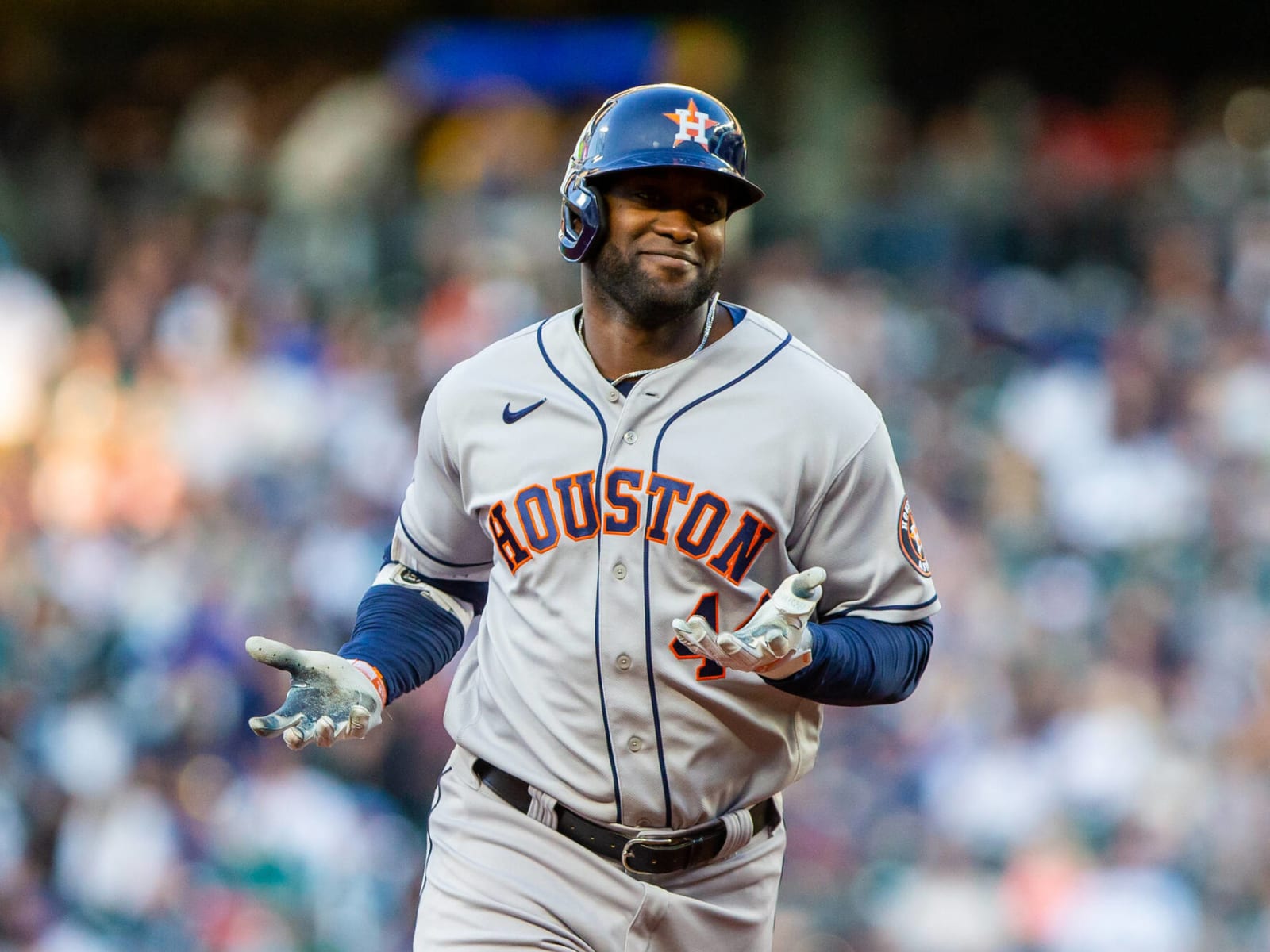 Astros place Yordan Alvarez on IL with oblique discomfort: How big of a  blow is this to Houston? - The Athletic