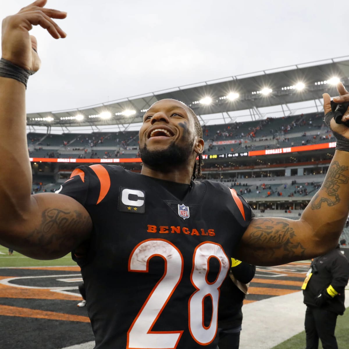 We the big dog': Bengals' Joe Mixon sends message ahead of showdown with  Bills