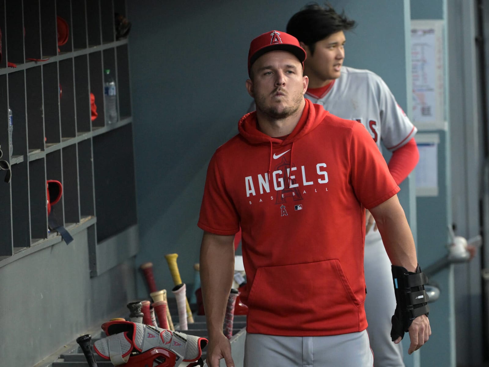 Boy from Corsicana gets to meet MLB player Mike Trout