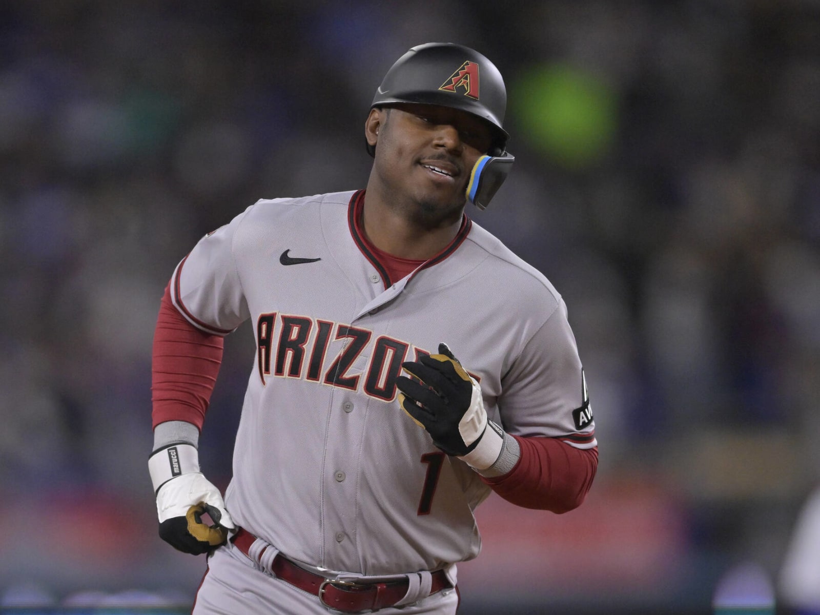 Diamondbacks Get Kyle Lewis in Trade with Mariners