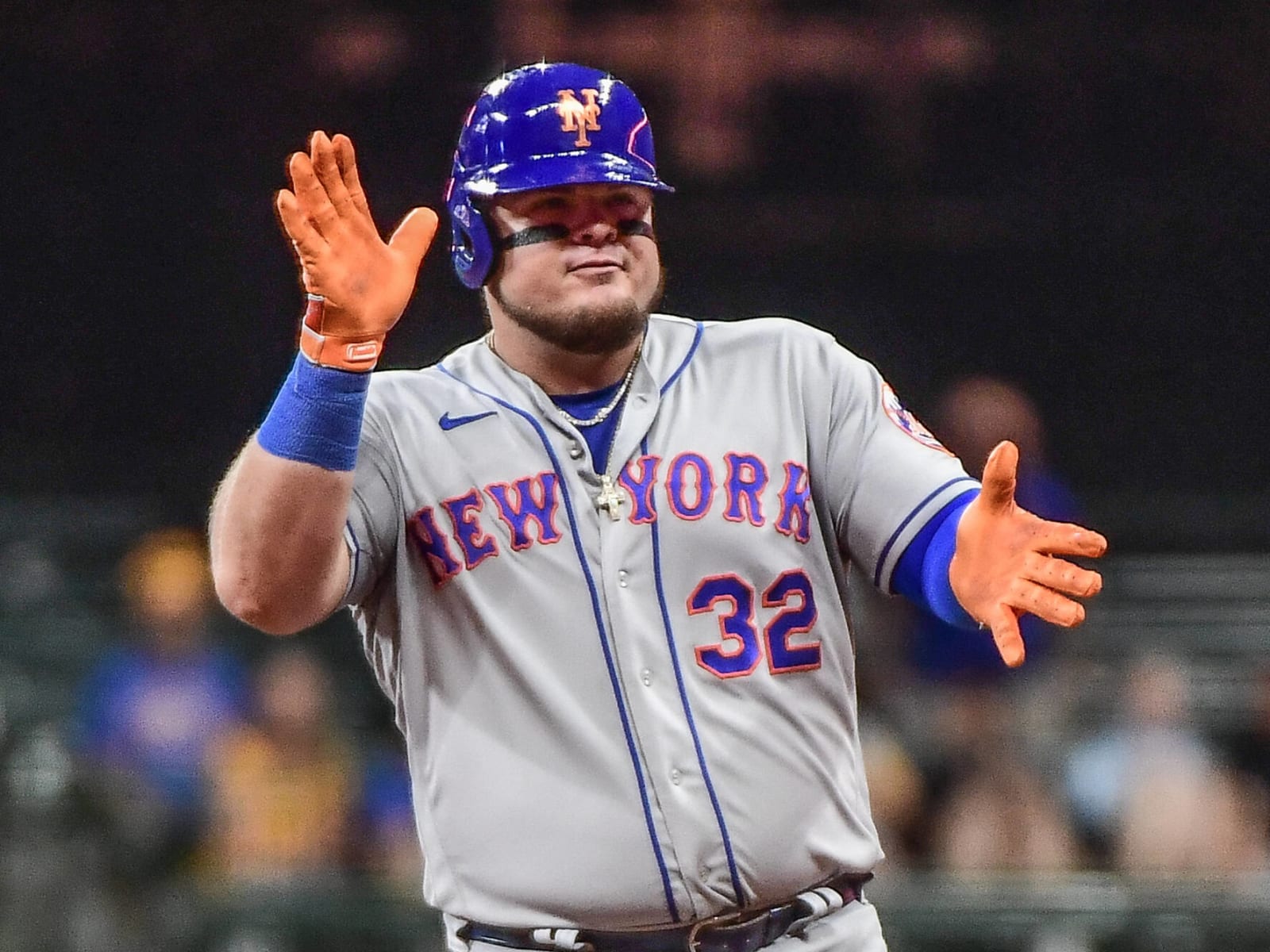 Daniel Vogelbach adds to Mets legend with hilarious walk-up song