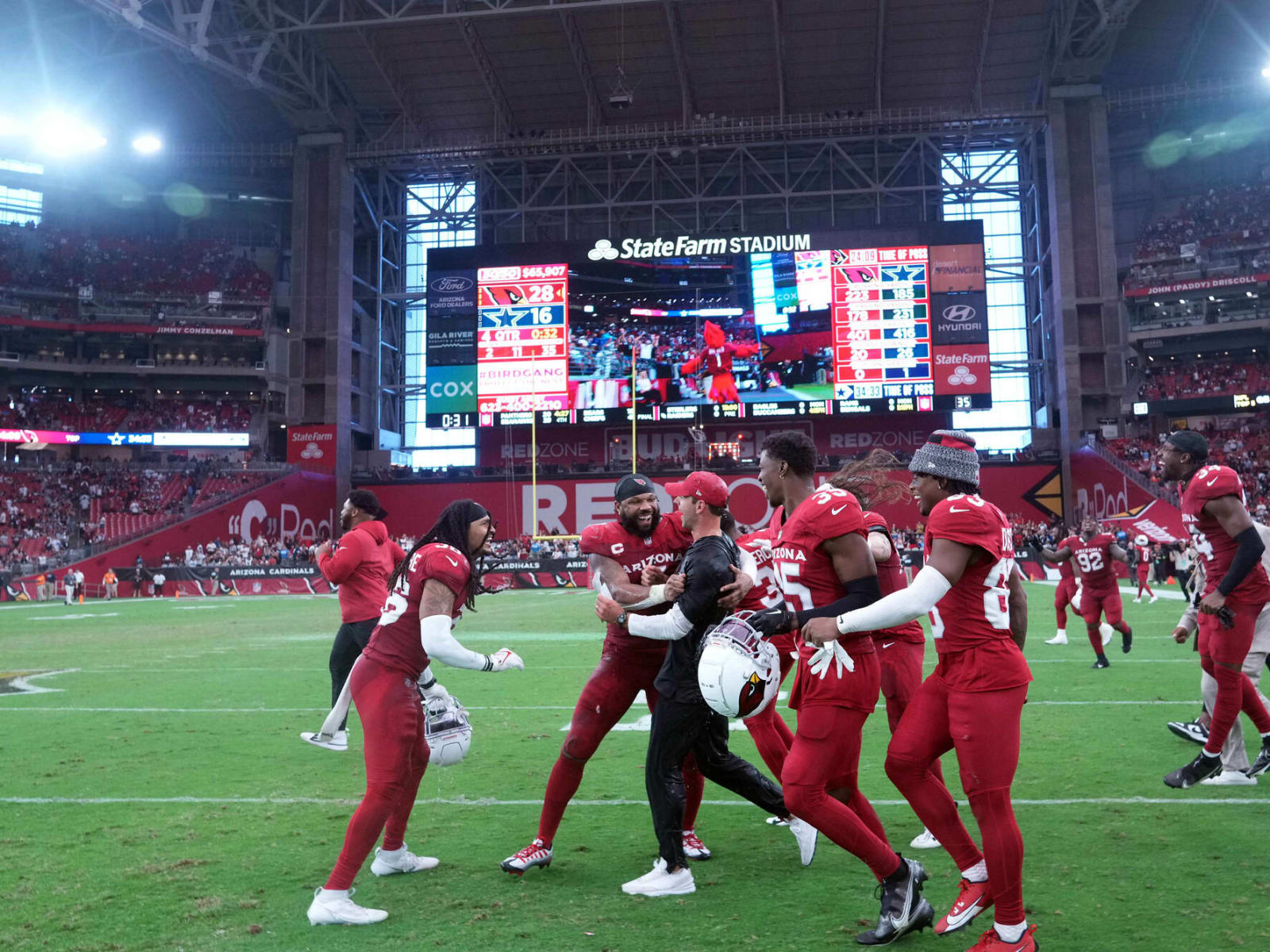 NFL on X: FINAL: @AZCardinals win a wild one in Vegas! #AZvsLV   / X