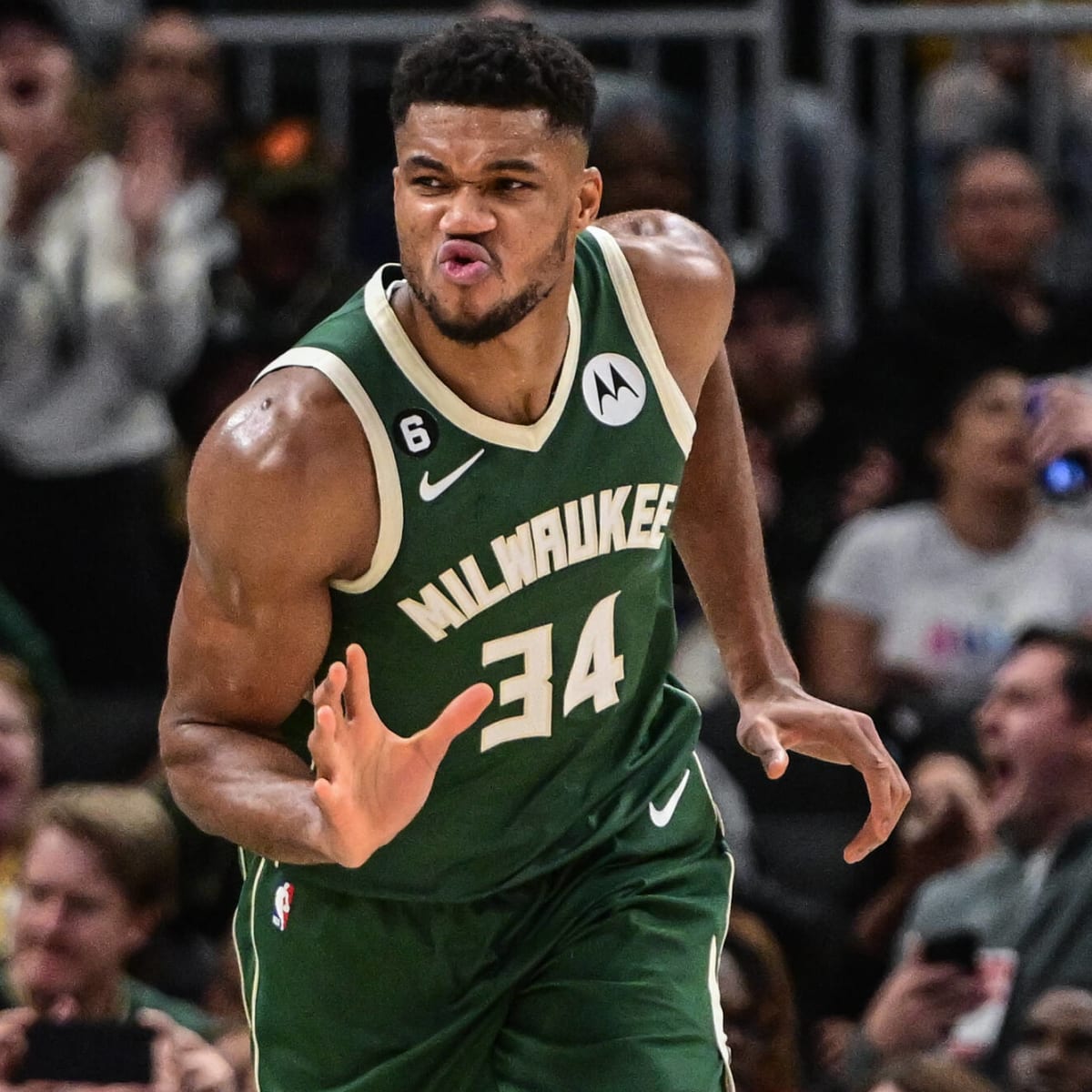 cool giannis pictures