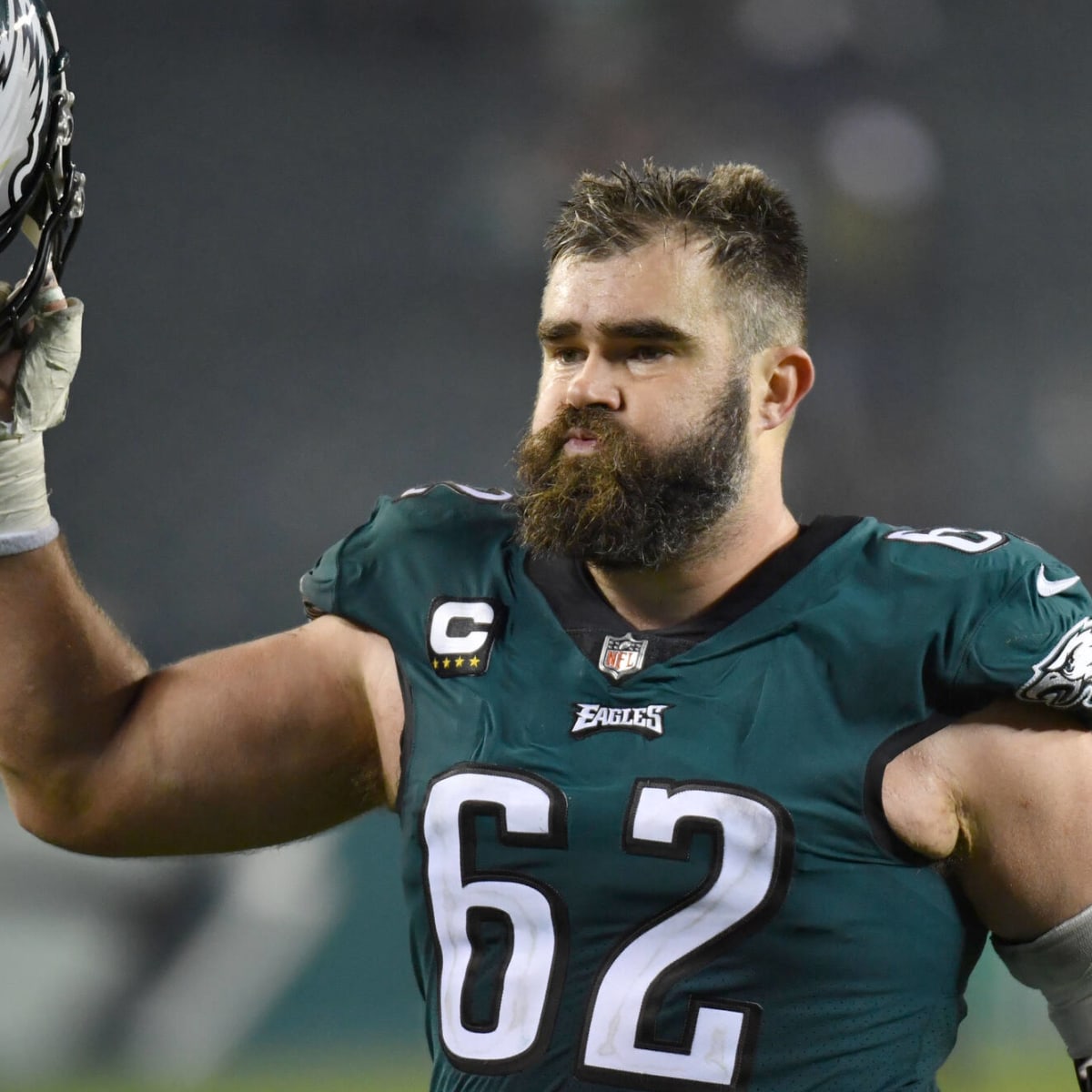 Eagles center Jason Kelce set to break 60-year franchise record