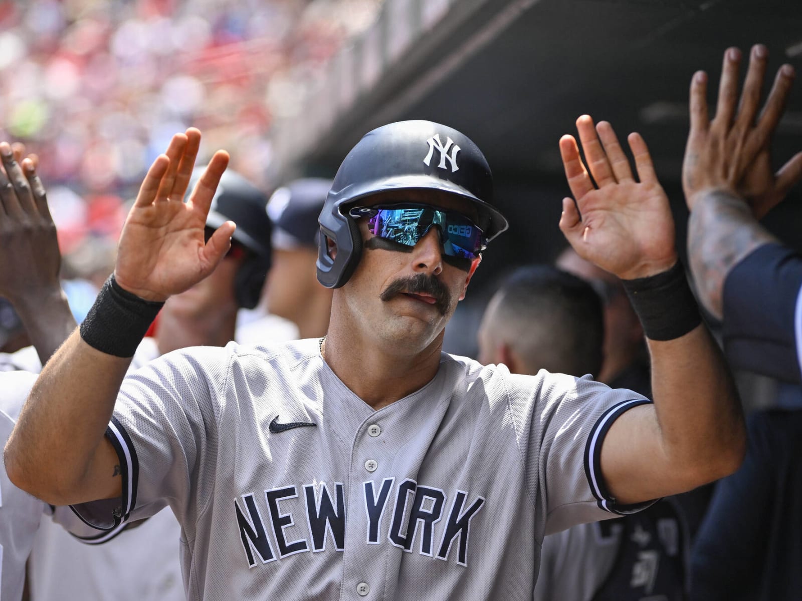 Matt Carpenter injury: Foot fracture for Yankees outfielder vs. Mariners