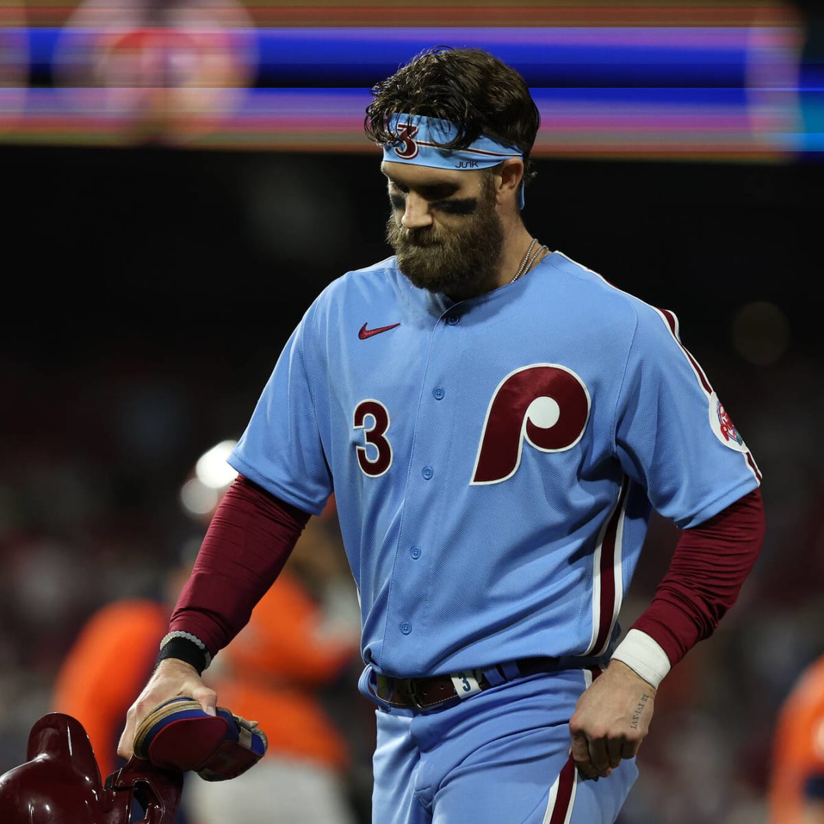 Phillies provide discouraging update on Harper's injury