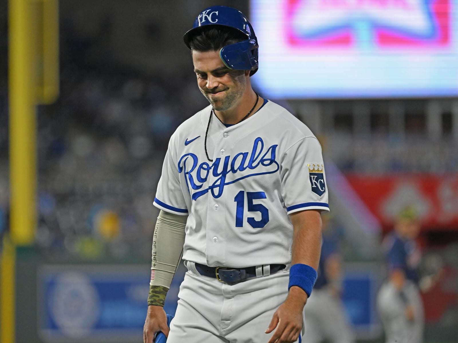 Whit Merrifield traded to Blue Jays, reevaluated vax status
