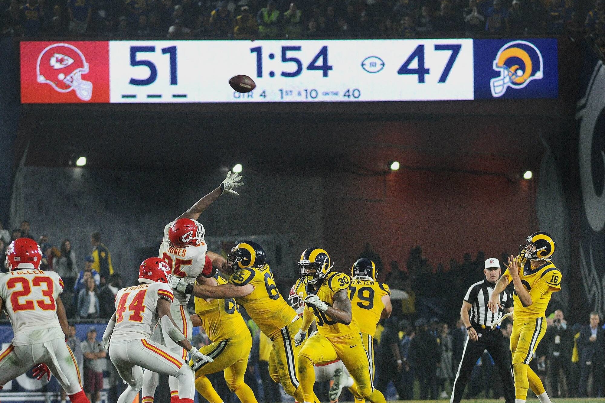 2018: Chiefs at Rams, Week 11