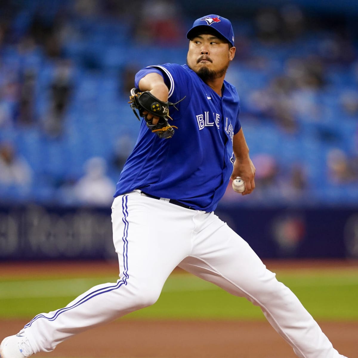 Blue Jays pitcher Hyun-Jin Ryu to undergo elbow surgery, miss rest of season