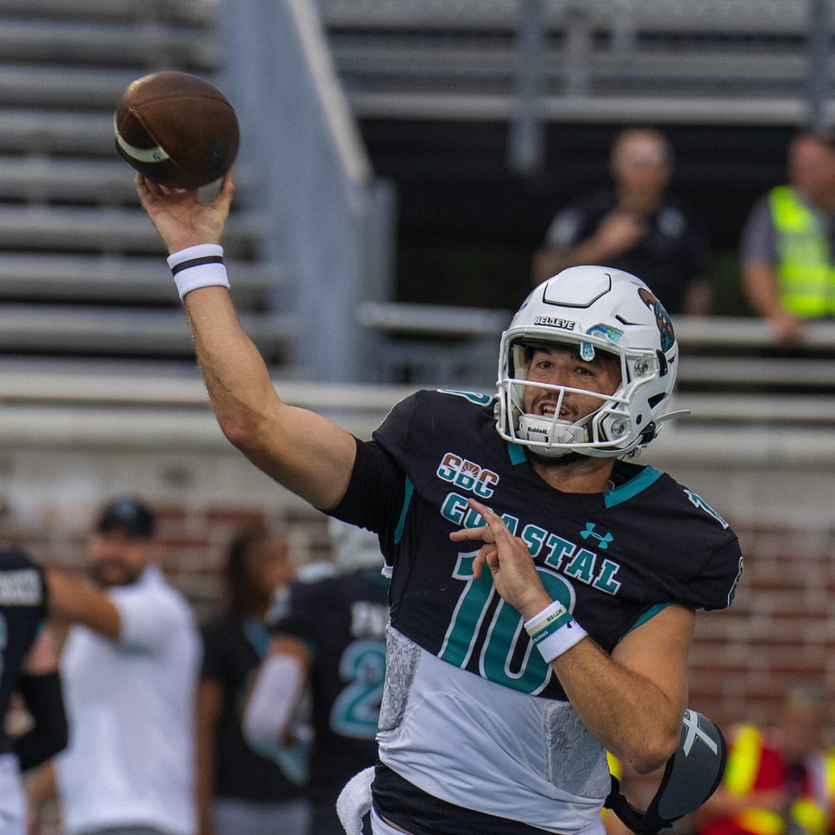 Galina: With Grayson McCall leading the way, Coastal Carolina's offense is  putting defenses in no-win situations, College Football