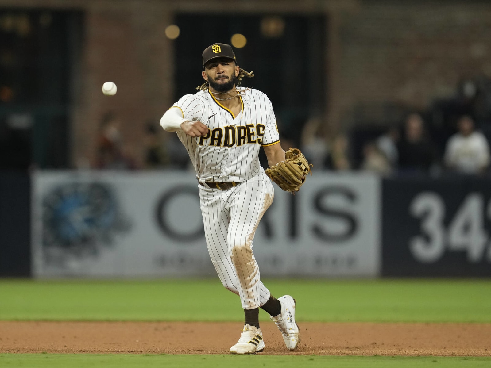 Padres' Fernando Tatis Jr. likely headed for surgery on broken wrist, could  miss three months - The Boston Globe