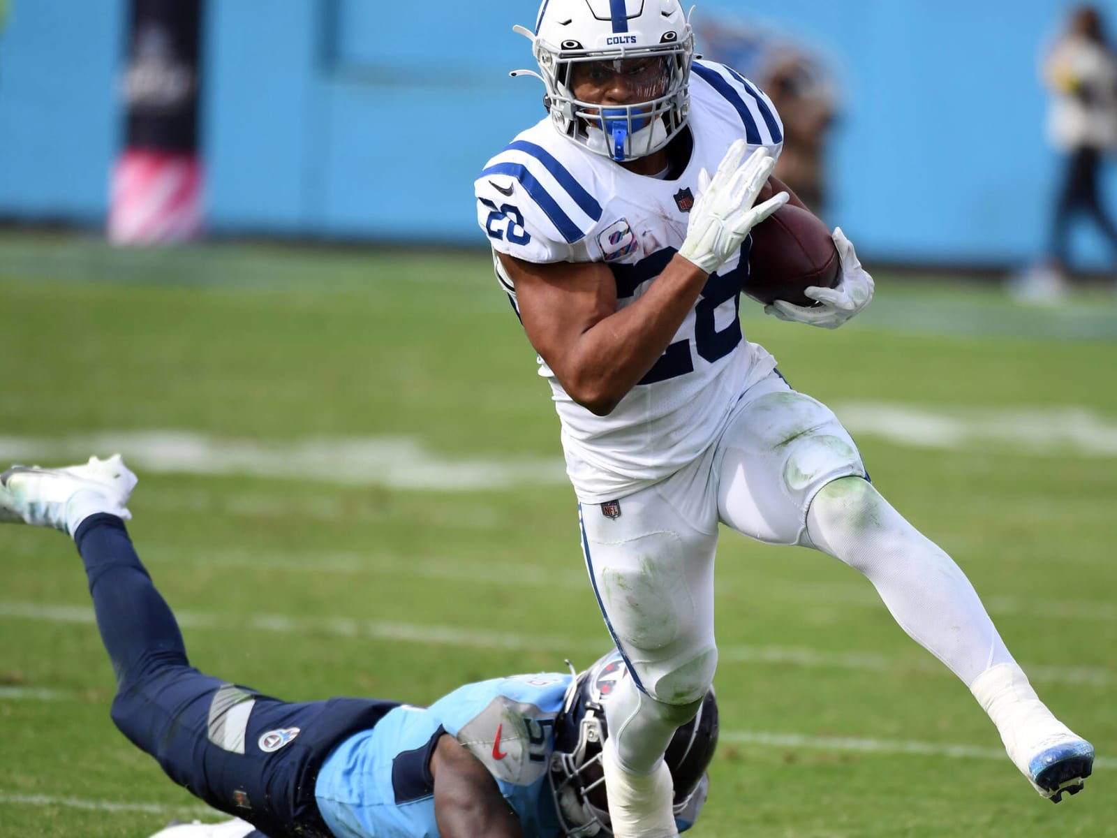Jonathan Taylor rips 'sources' claiming he reported back injury to Colts