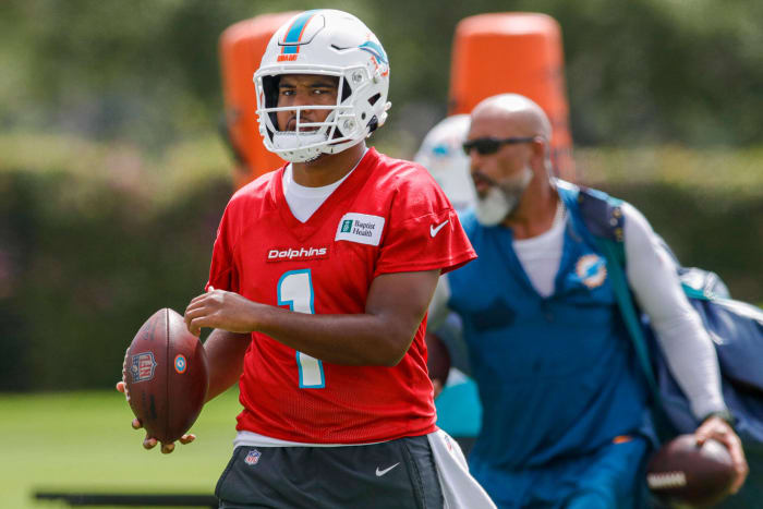 Miami Dolphins: Can the new weapons turn Tua Tagovailoa into an elite quarterback?