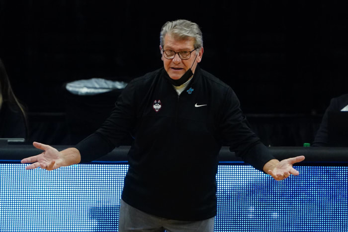 Geno Auriemma