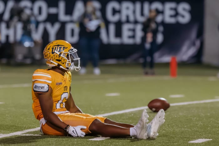 New Mexico Bowl: UTEP (7-5) vs. Fresno State (9-3), at Albuquerque, N.M., Dec. 18