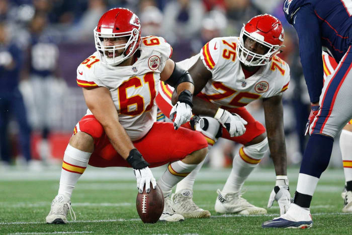 Buffalo Bills: signed C Mitch Morse