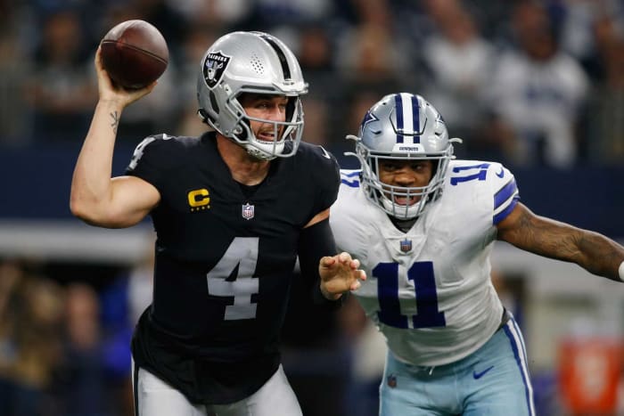 Nov 25: Derek Carr beats the Cowboys on Thanksgiving