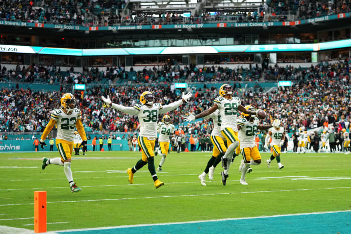 2022: Miami Dolphins vs. Green Bay Packers