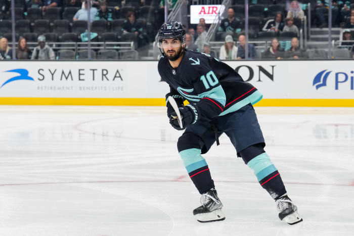 2022-23: Matty Beniers
