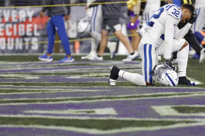 Collapse could crush Colts