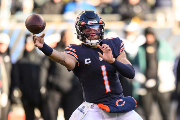 Justin Fields, QB, Bears