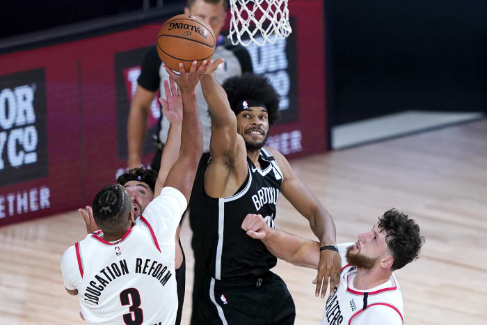 Dallas Mavericks: Jarrett Allen (22)