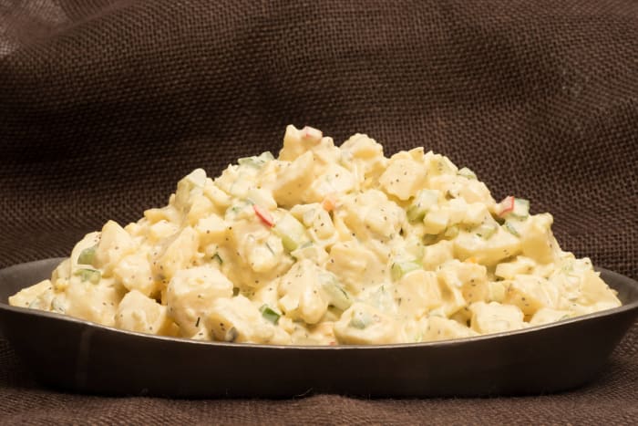 Creamy potato salad
