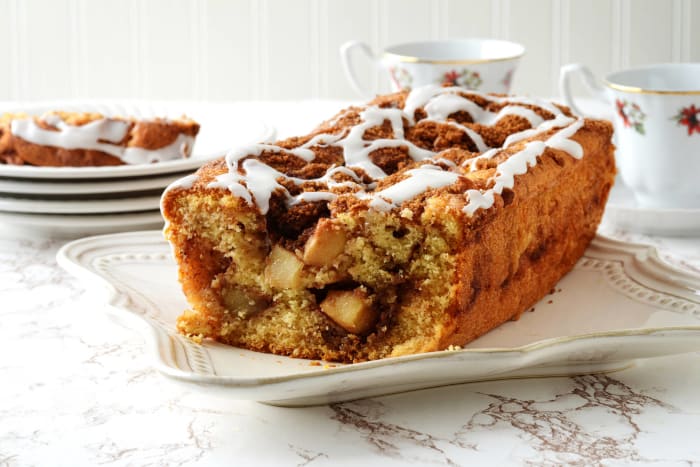 Apple fritter bread