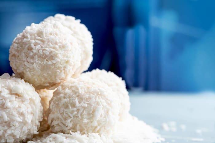 Coconut snowballs