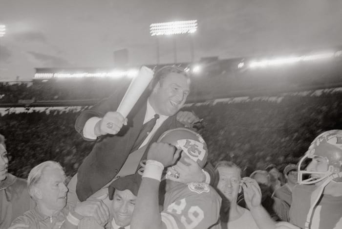 Hank Stram