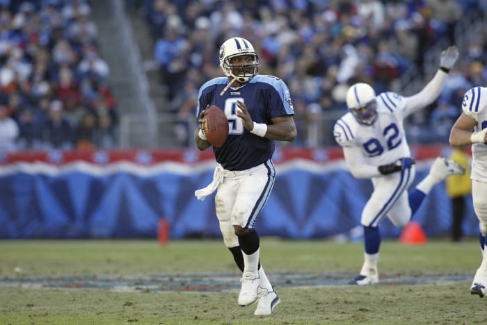 NASHVILLE: Steve McNair