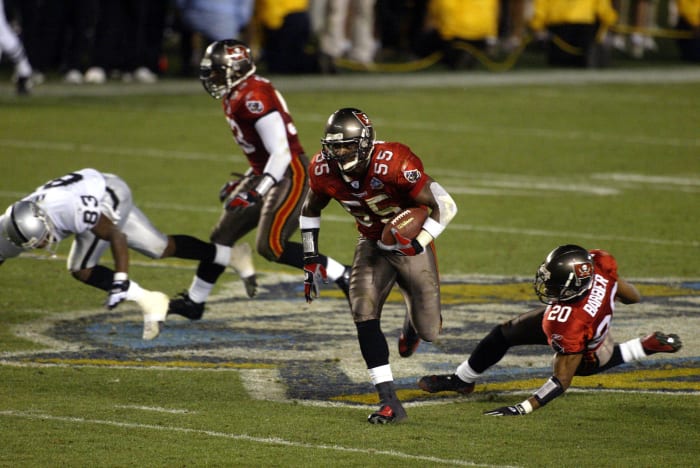 Derrick Brooks, 2002