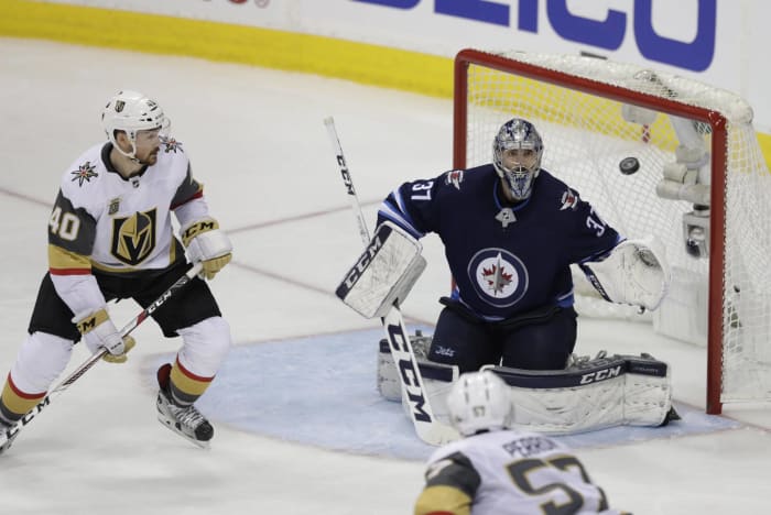 Connor Hellebuyck, Jets