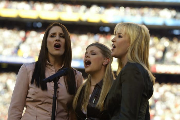 Super Bowl XXXVII: Dixie Chicks