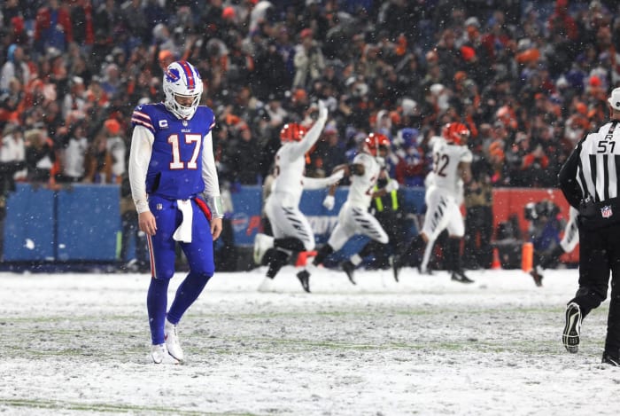 Peaking too early, Bills losing ground in AFC