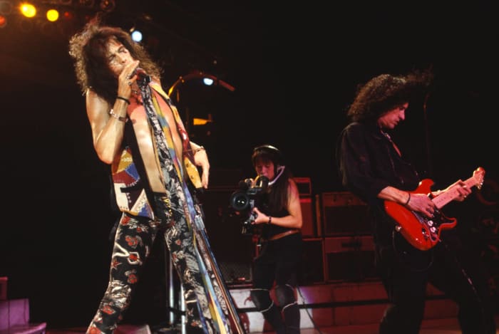Aerosmith – “Cryin”