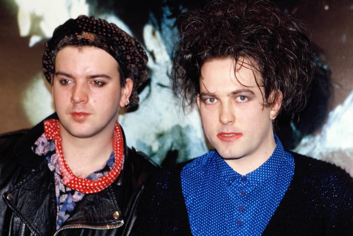 "Fascination Street" (1989)