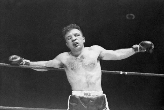 Boxing: Jake LaMotta vs. Danny Nardico  1952