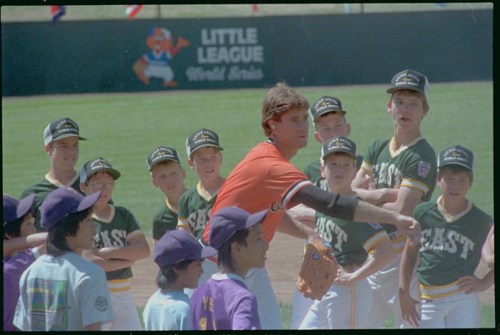 Sportsnet on X: Todd Frazier stands next to a member of the Little League  World Series-winning team, just like he did in 1998.    / X