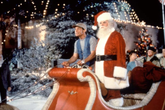 'Ernest Saves Christmas' (1988)
